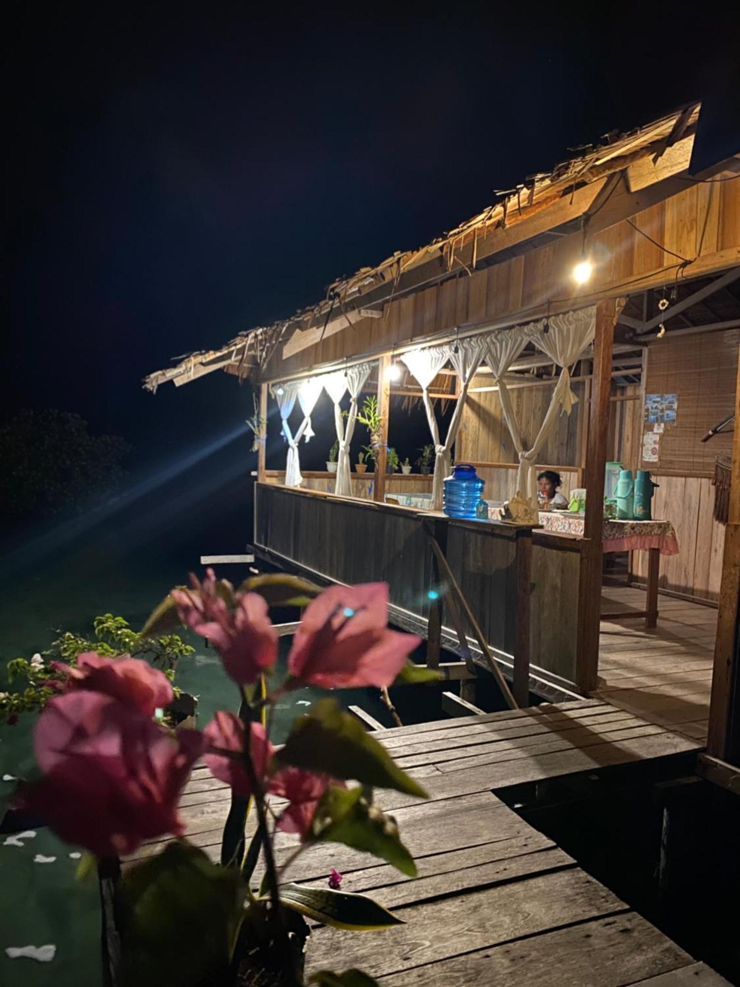 Nyanse Homestay - Raja Ampat Besir Kültér fotó